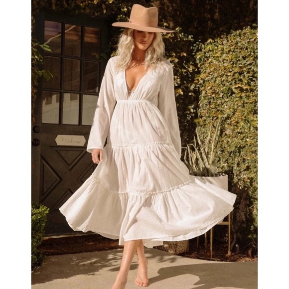 Billabong Dresses & Skirts - Billabong x Salty Blonde White Maxi Coverup Dress
